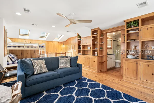 $2,450,000 | 2 Night Hawk Street, Hilton Head Island, SC 29928