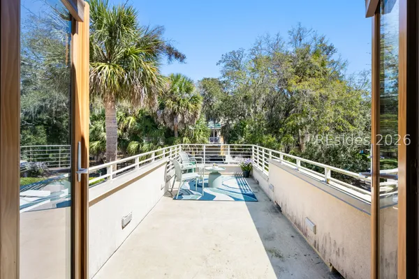 $2,450,000 | 2 Night Hawk Street, Hilton Head Island, SC 29928