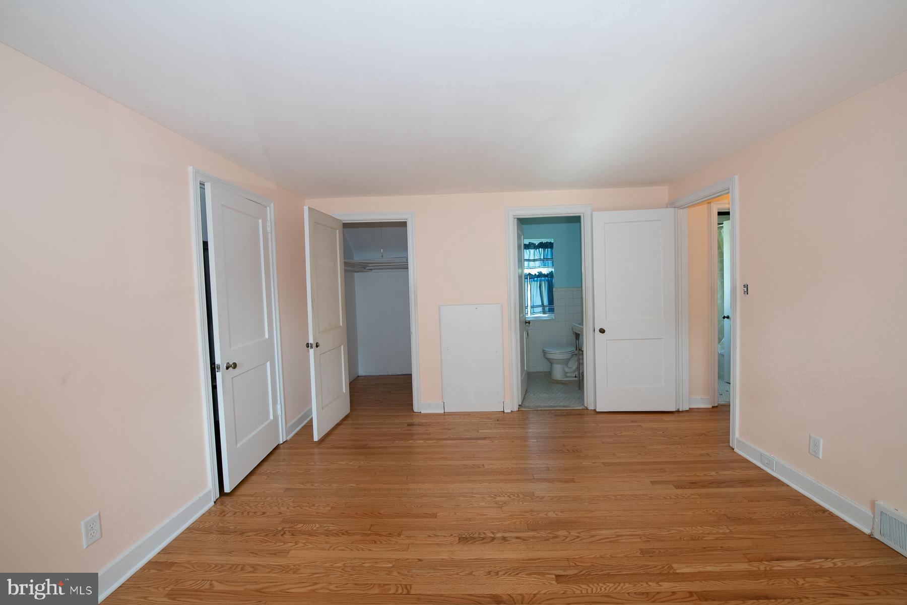 103 Fennerton Road Paoli, PA 19301 - Photo 11 of 24 Master Bedroom