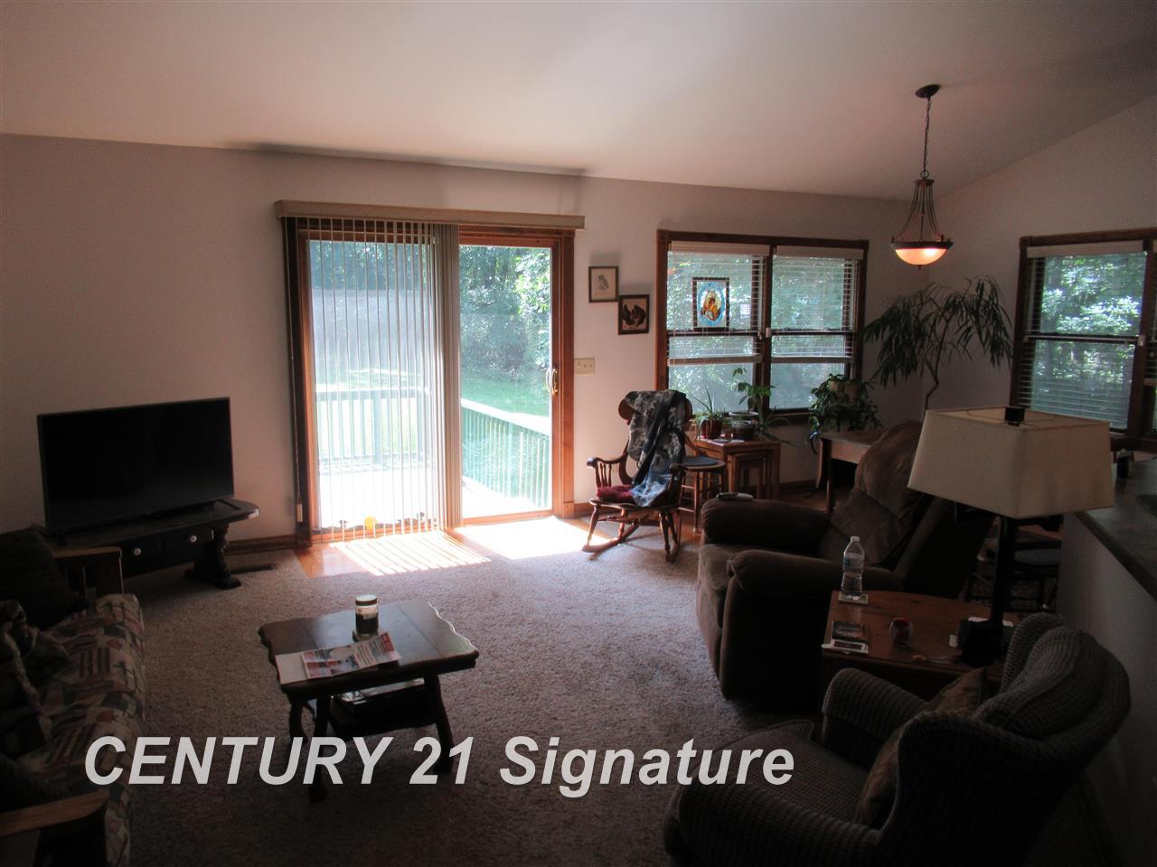9139 Coldwater Road Flushing, MI 48433 - Photo 10 of 40