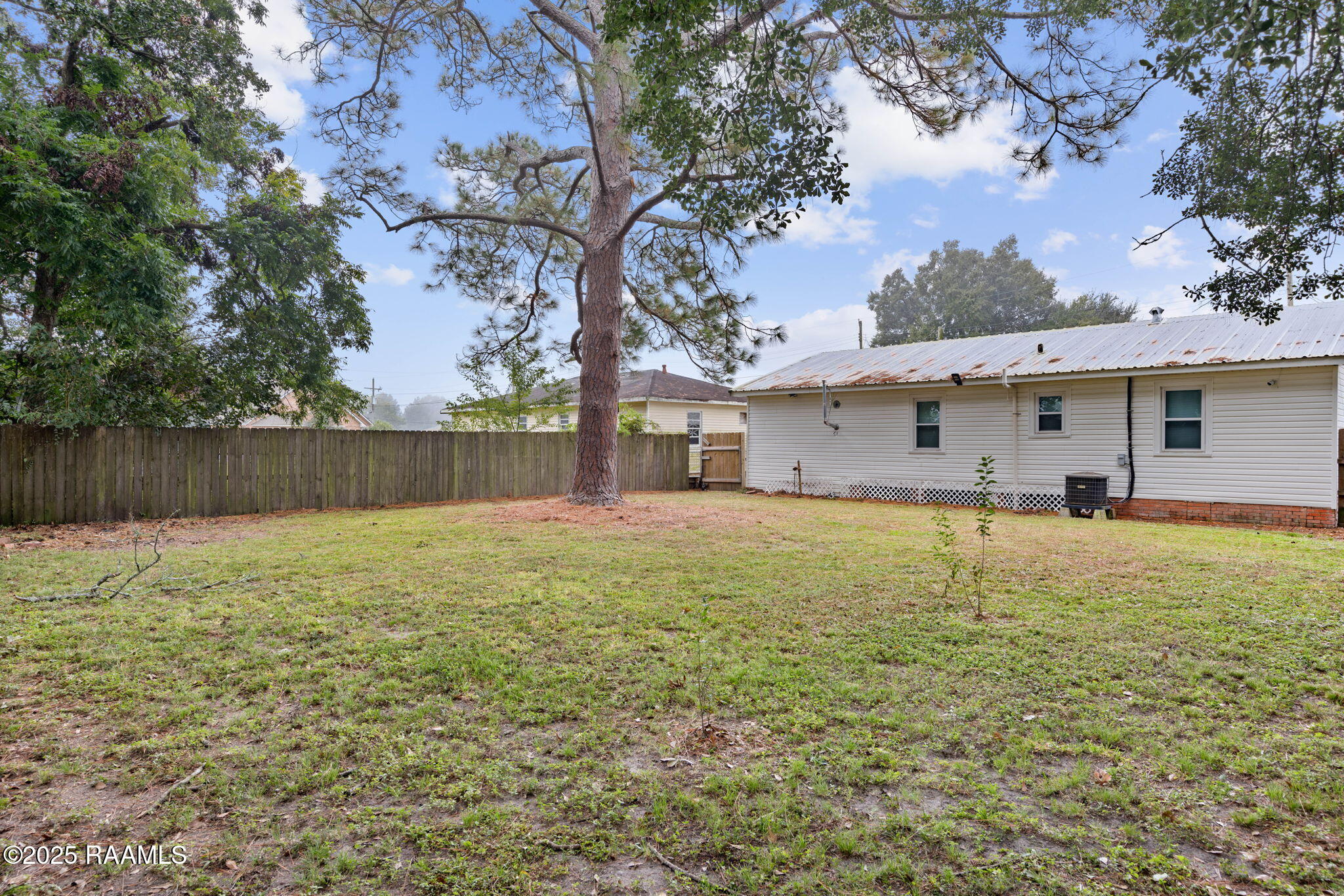 406 Ann Drive Rayne, LA 70578 - Photo 13 of 14 23-web-or-mls-406 Ann Dr-23