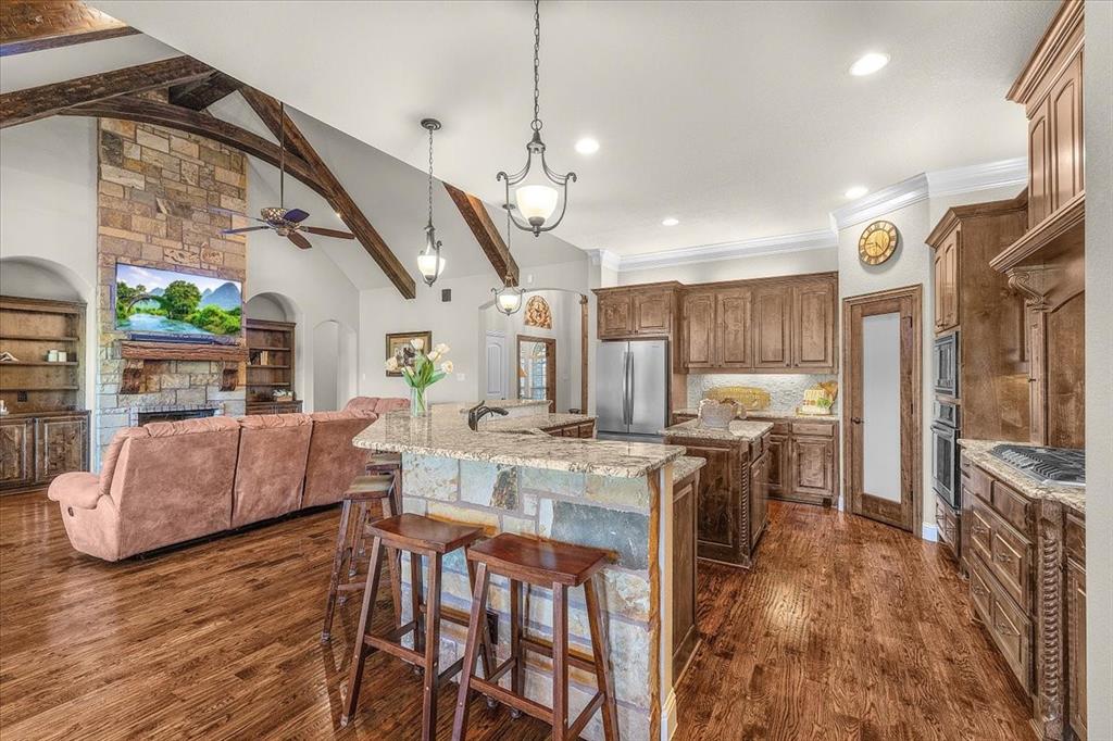 332 Antler Ridge Drive Azle, TX 76020 - Photo 10 of 40