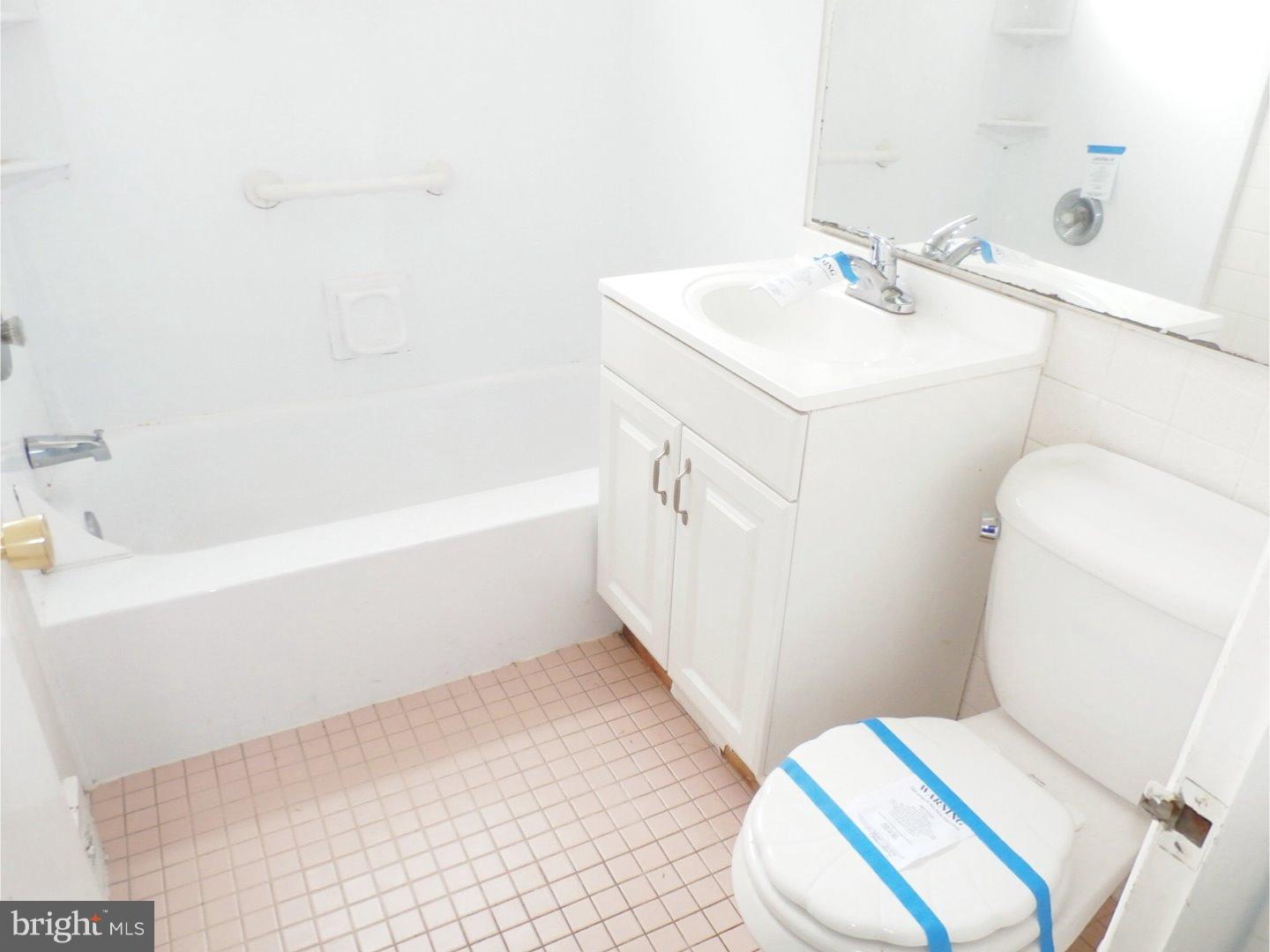 242 Hoffman Road Ridley Park, PA 19078 - Photo 11 of 16 Bathroom