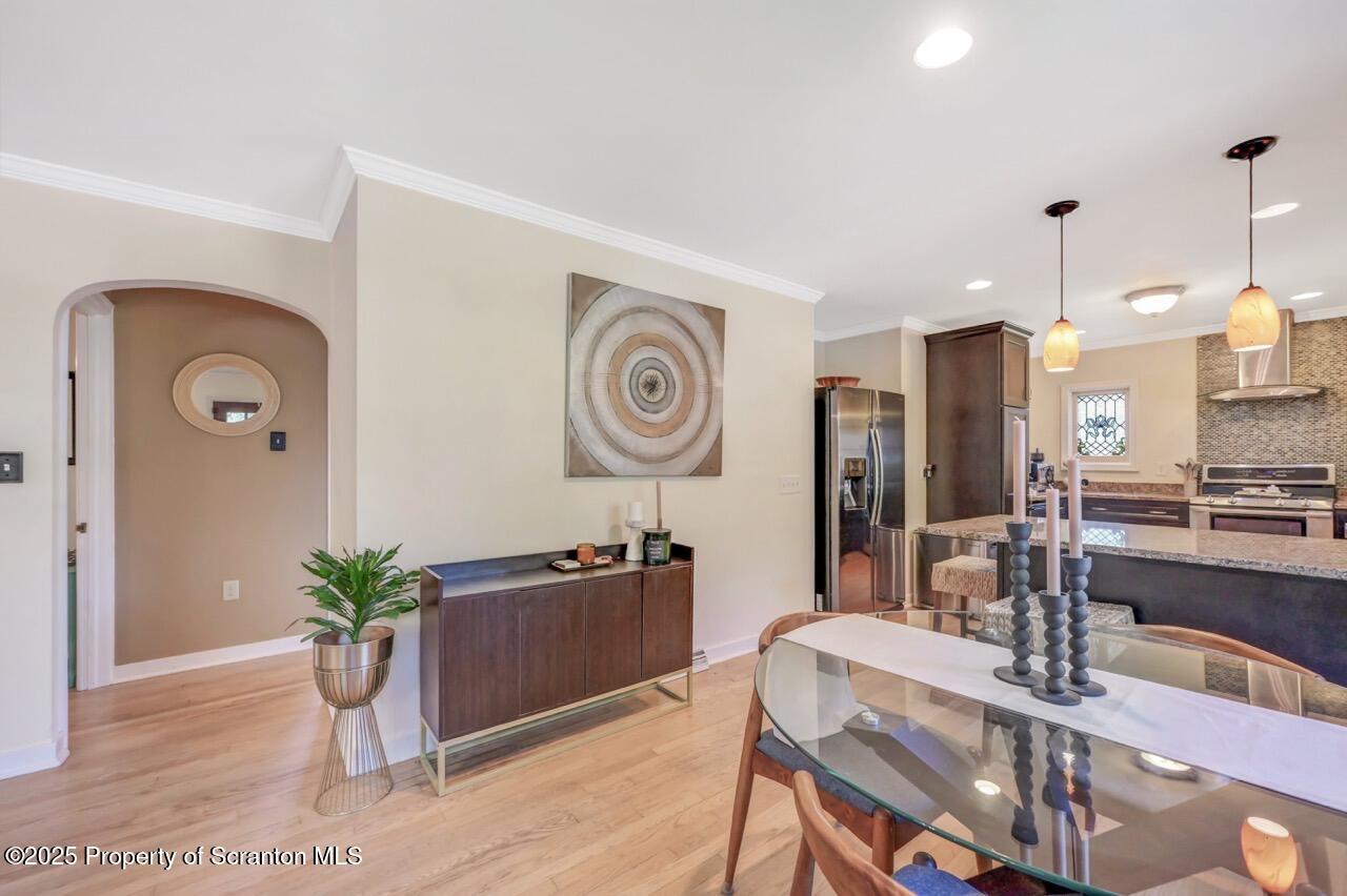 109 Upper Knapp Road, Unit L34 Clarks Summit, PA 18411 - Photo 10 of 39 a dining room with furniture and window