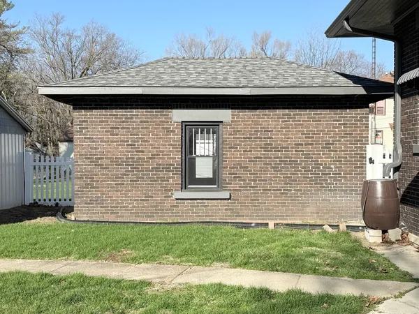 $189,000 | 77 Main Street, Saunemin, IL 61769