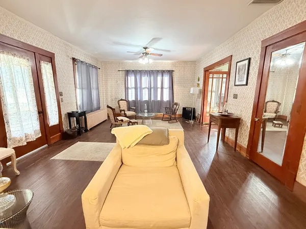 $189,000 | 77 Main Street, Saunemin, IL 61769