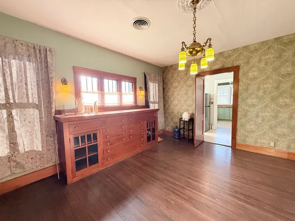 $189,000 | 77 Main Street, Saunemin, IL 61769