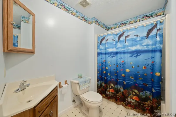 $289,900 | 6010 Needmore Lane Southeast, Elizabeth, IN 47117