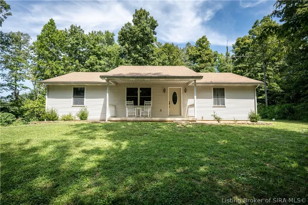 $289,900 | 6010 Needmore Lane Southeast, Elizabeth, IN 47117
