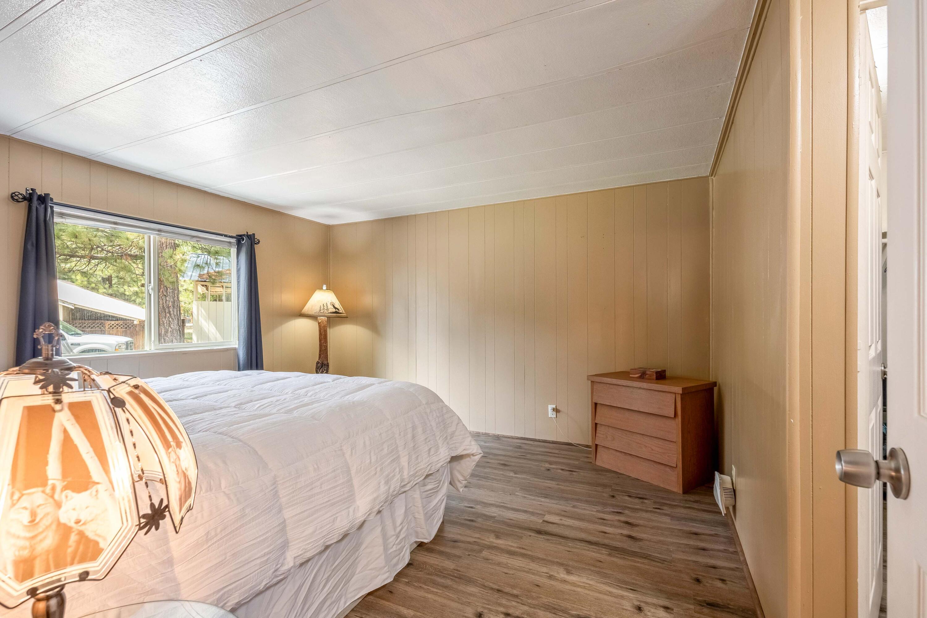 52851 Wayside Loop La Pine, OR 97739 - Photo 11 of 31 PrimaryBedroom