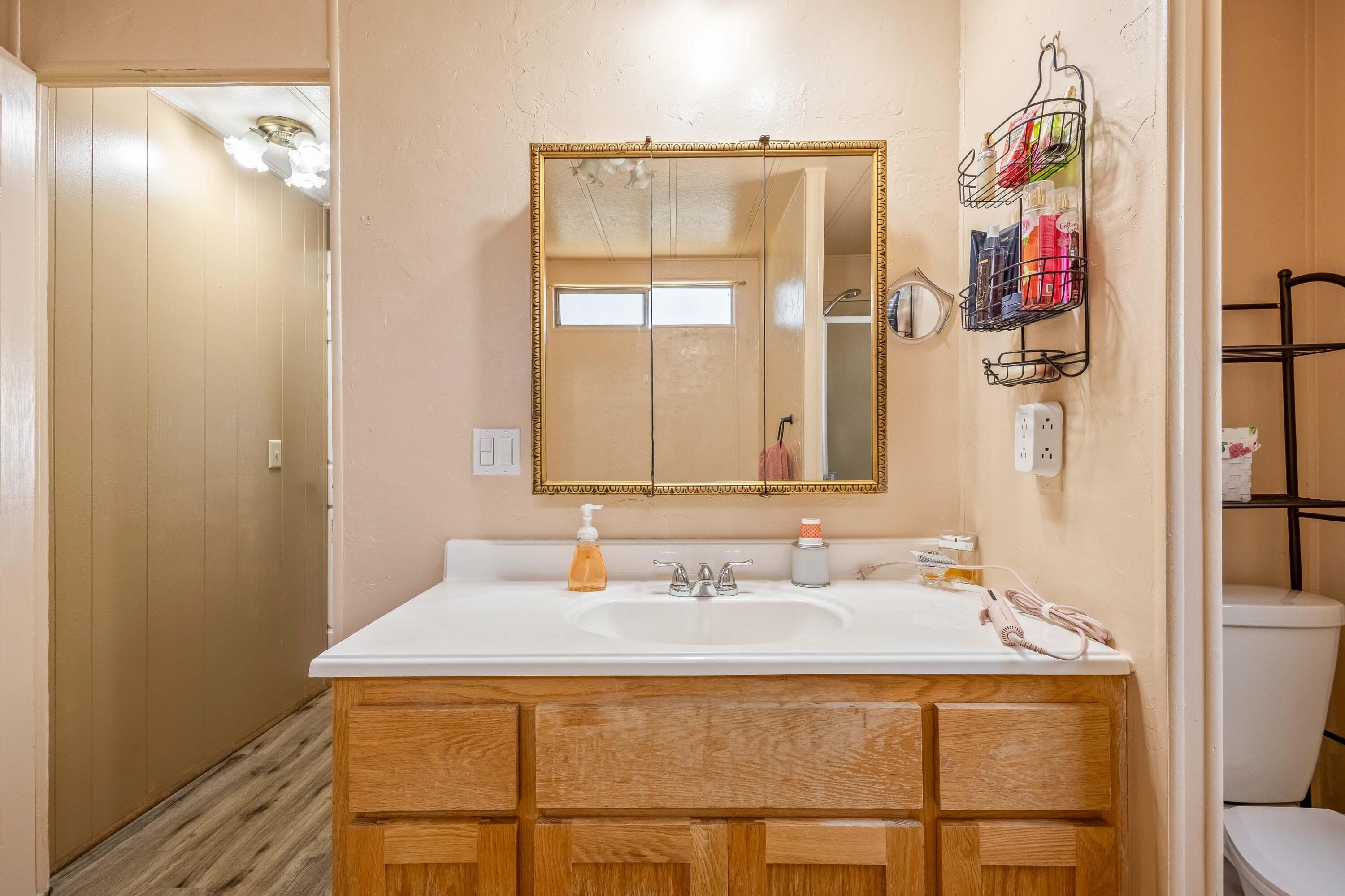 52851 Wayside Loop La Pine, OR 97739 - Photo 13 of 31 PrimaryBath