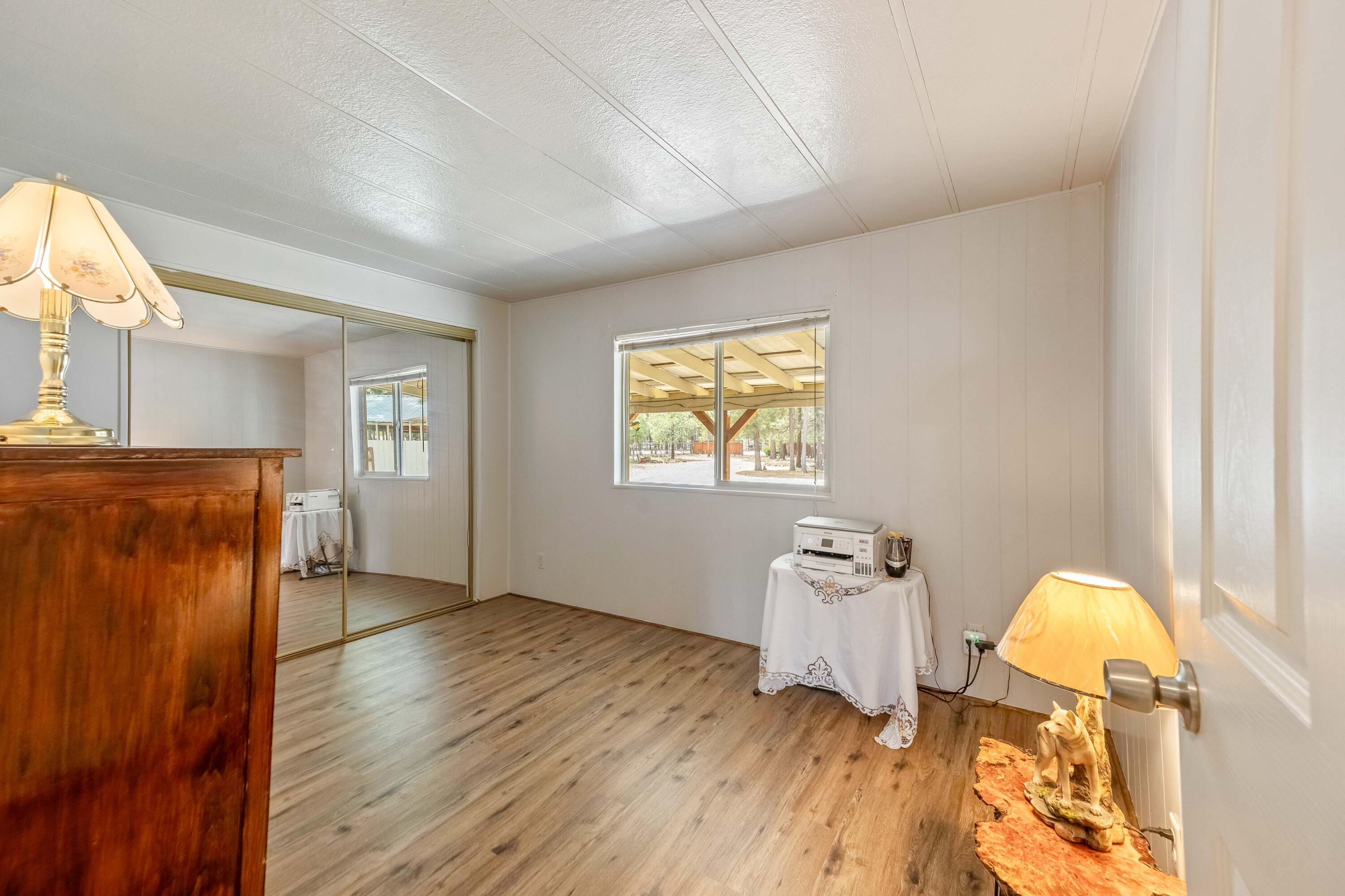 52851 Wayside Loop La Pine, OR 97739 - Photo 17 of 31 GuestRoom2