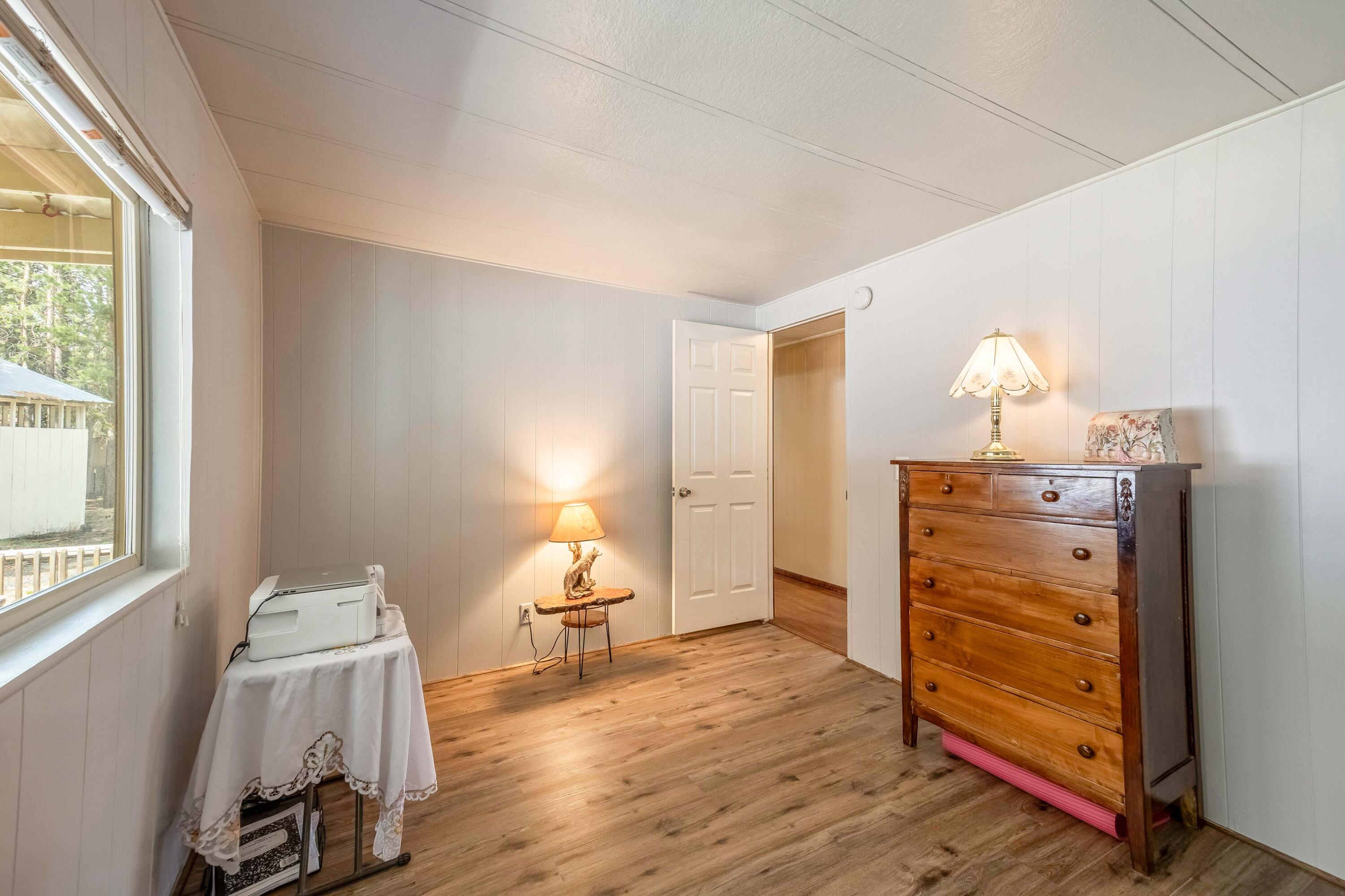 52851 Wayside Loop La Pine, OR 97739 - Photo 18 of 31 GuestRoom2