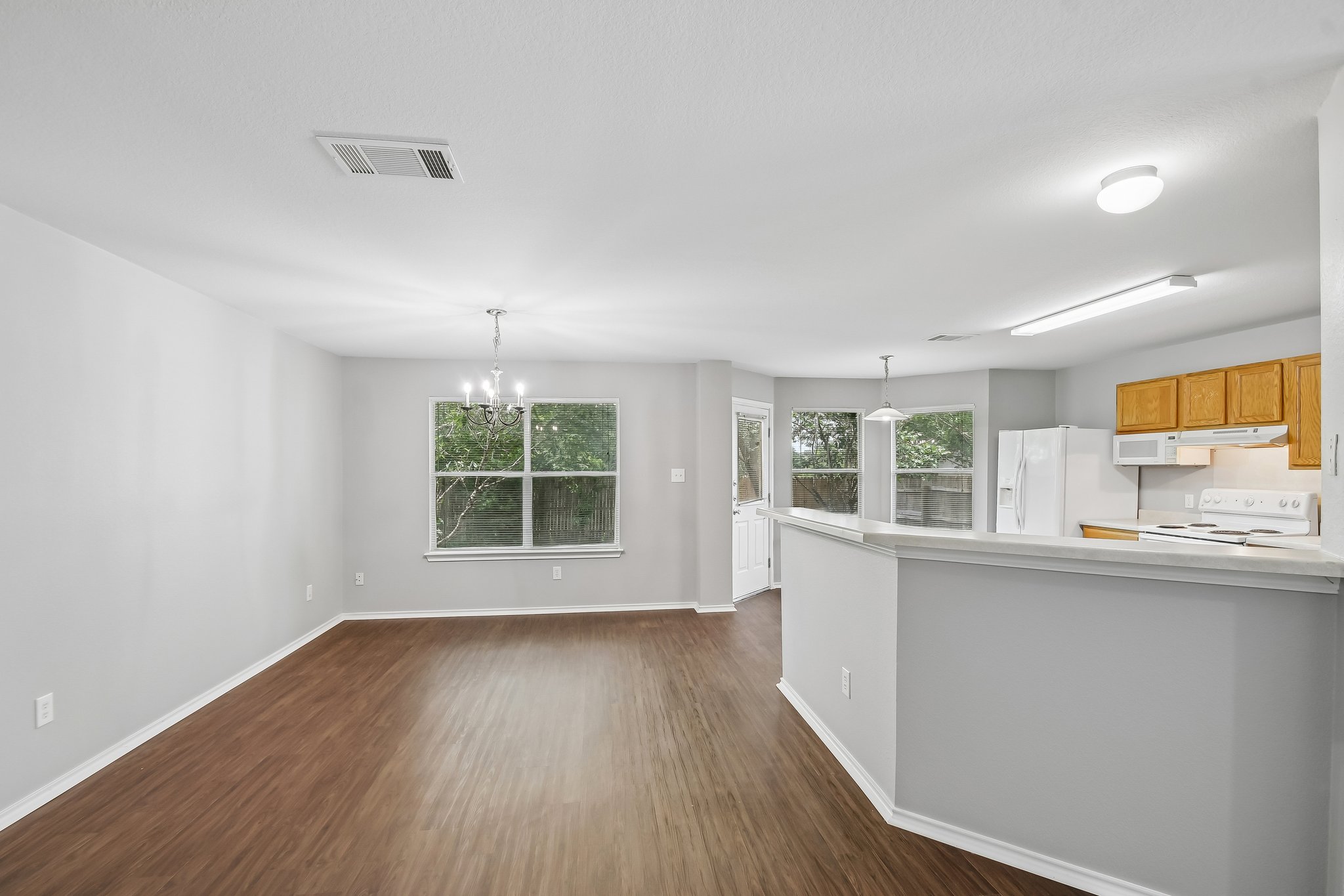 610 Lavaca Loop Elgin, TX 78621 - Photo 13 of 37 Formal dining area