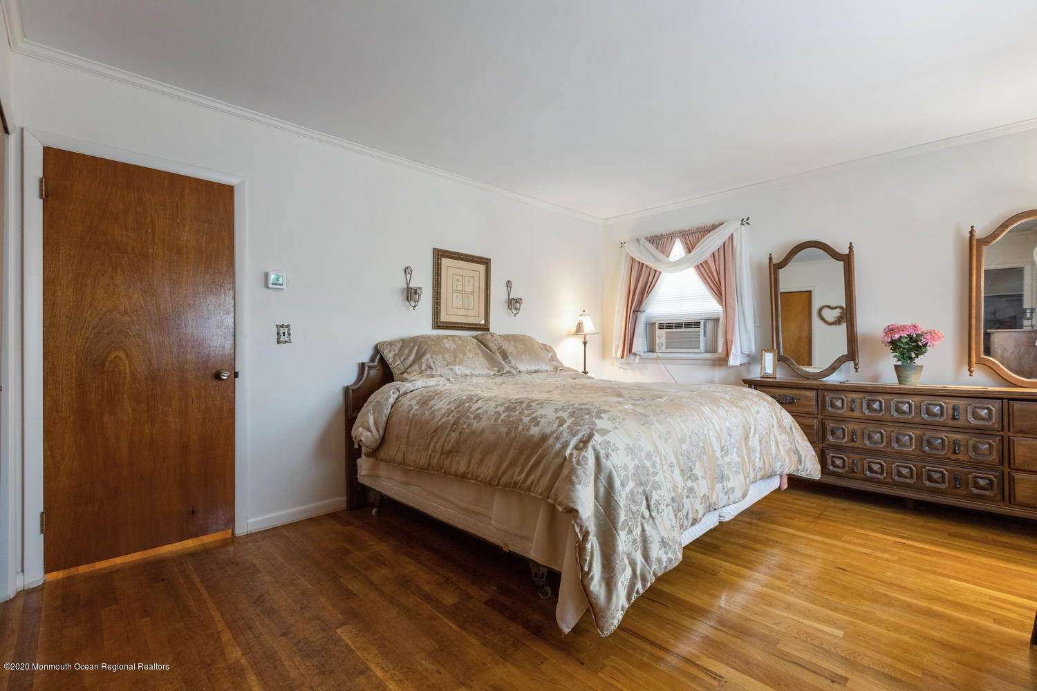 44 Harbor Inn Road Bayville, NJ 08721 - Photo 13 of 30 44 Harbor Inn Rd Berkeley-large-010-010-