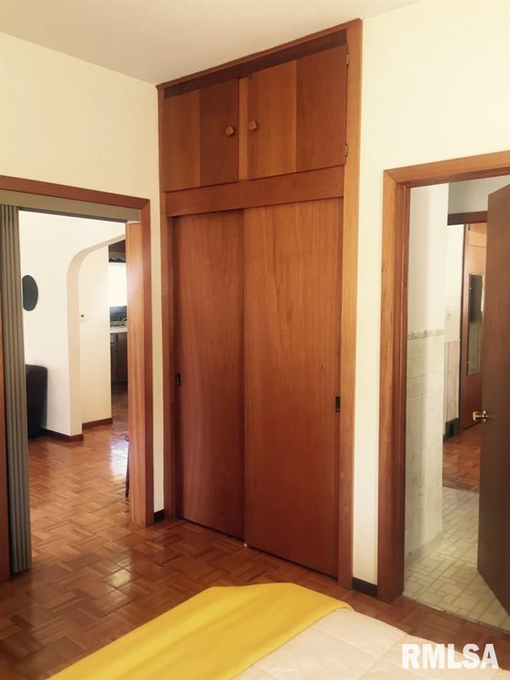 3226 Indian Road Davenport, IA 52802 - Photo 15 of 20 Gallery Image 15