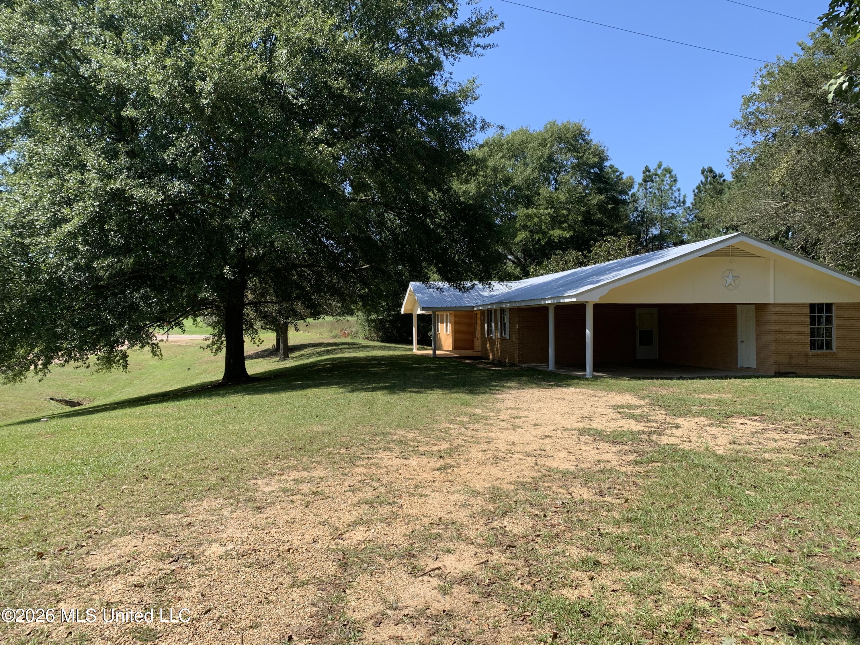 7 Bethel Road Monticello, MS 39654 - Photo 11 of 21 IMG_3125