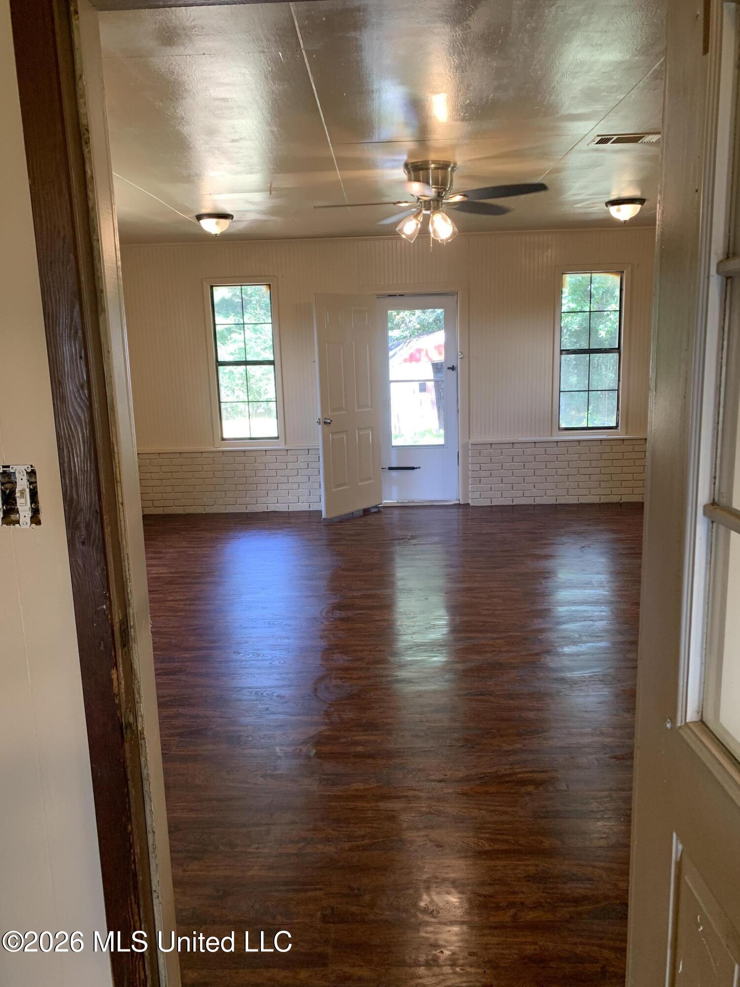 7 Bethel Road Monticello, MS 39654 - Photo 8 of 21 IMG_3141