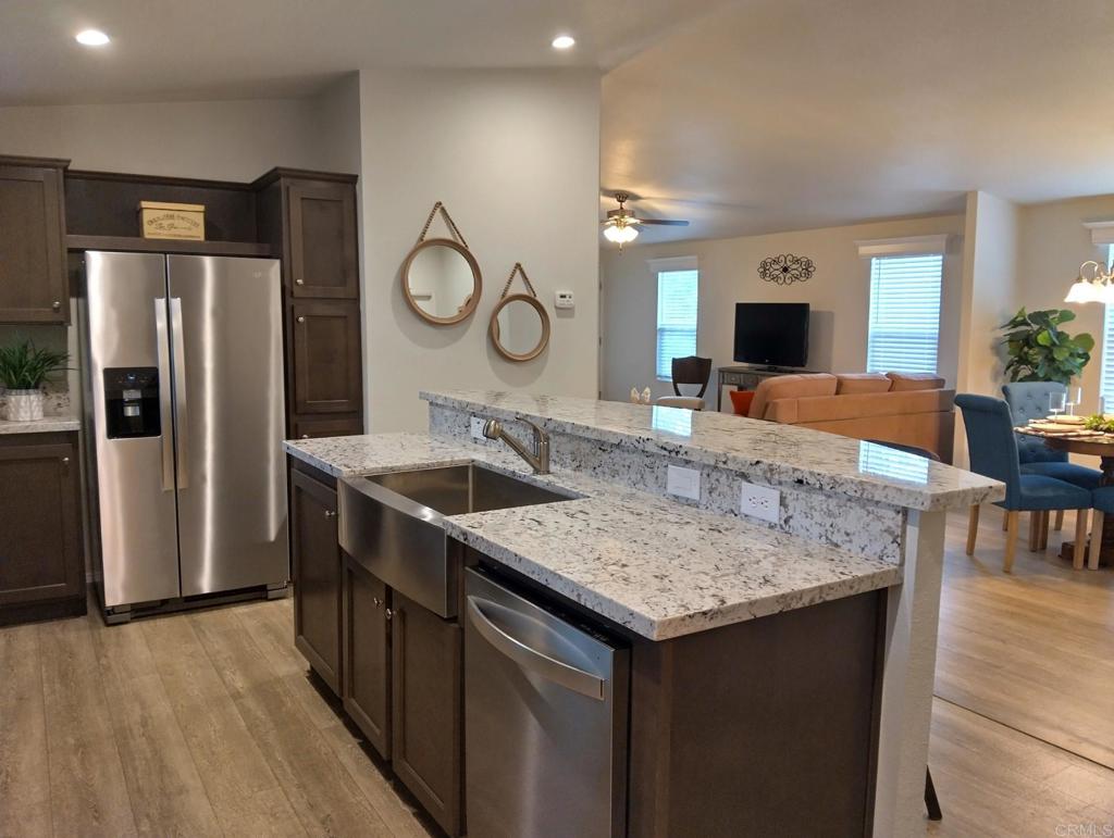 650 South Rancho Santa Fe Road, Unit 372 San Marcos, CA 92078 - Photo 1 of 1 Gorgeous kitchen