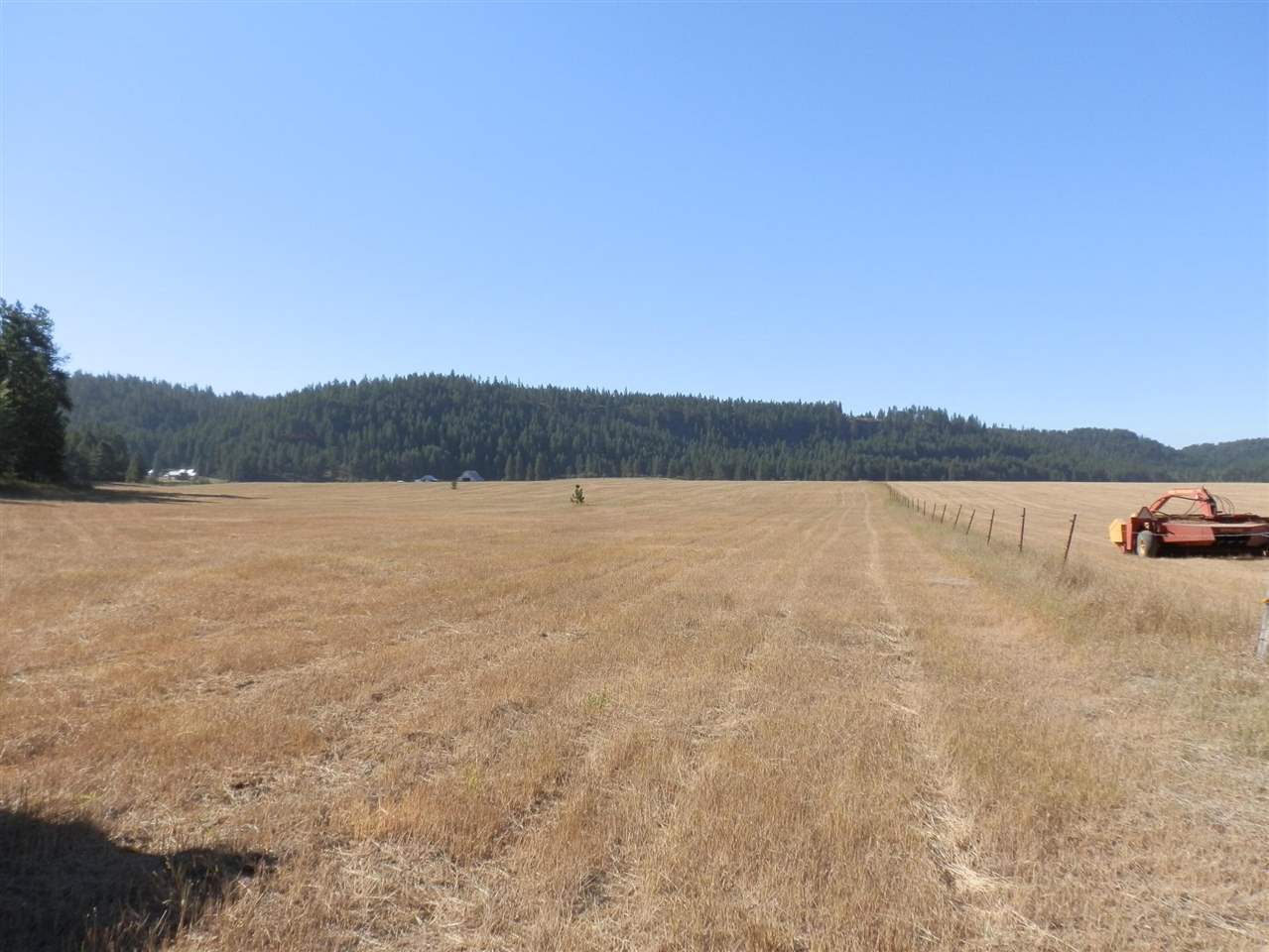 4271 Springdale-Hunters Road Springdale, WA 99173 - Photo 1 of 6