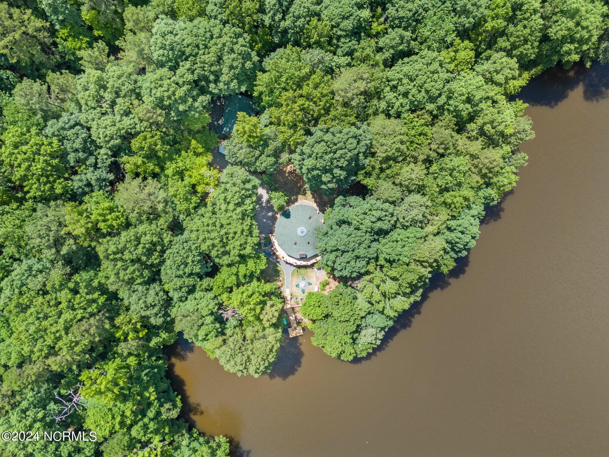 180 Palomino Road Carthage, NC 28327 - Photo 7 of 40 10-web-or-mls-DJI_20240620151228_0284_D