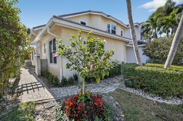 $20,000 | 3069 Mainsail Circle, Jupiter, FL 33477