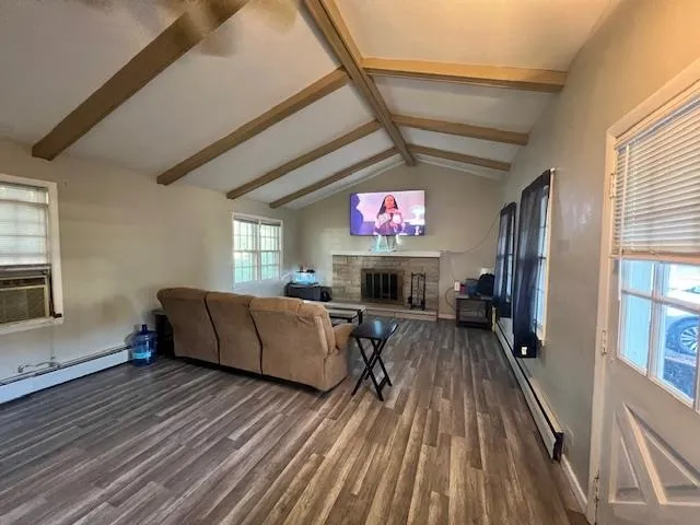 $184,900 | 1308 Empire Court, Freeport, IL 61032