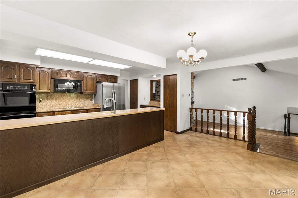 7 Deer Run O'Fallon, IL 62269 - Photo 16 of 49