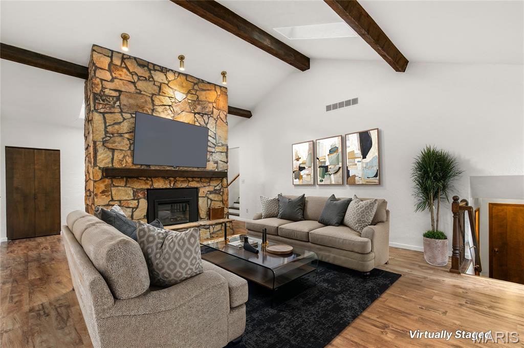 7 Deer Run O'Fallon, IL 62269 - Photo 2 of 49