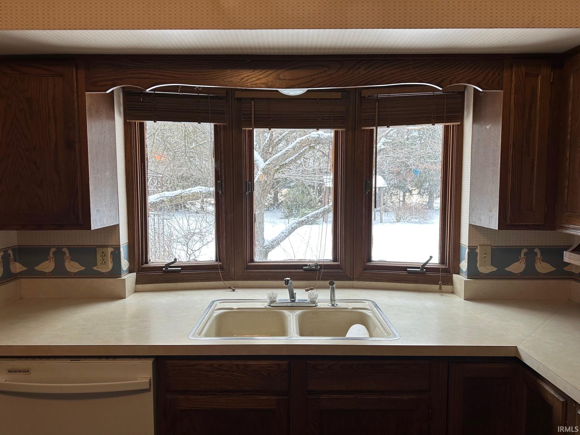 2486 East 375 North Rochester, IN 46975 - Photo 9 of 21