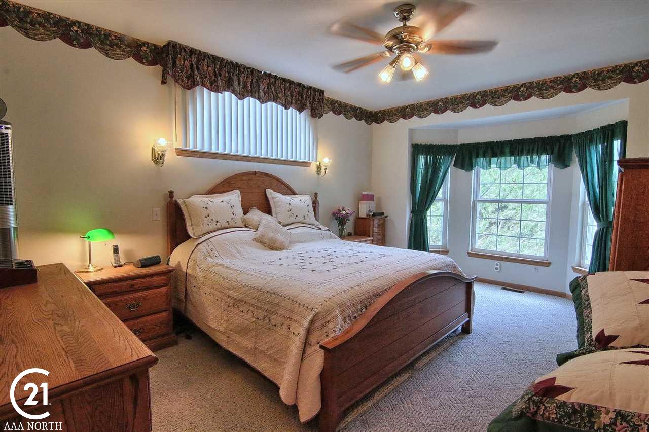11277 35 Mile Road Romeo, MI 48065 - Photo 16 of 32