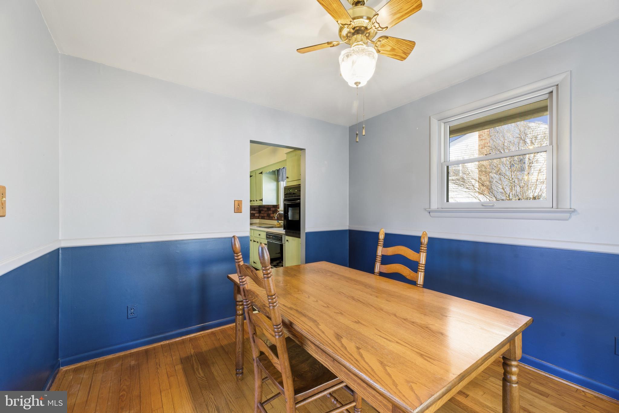 2019 Valley Road Annapolis, MD 21401 - Photo 9 of 42 a view of a dining room with furniture and chandelier