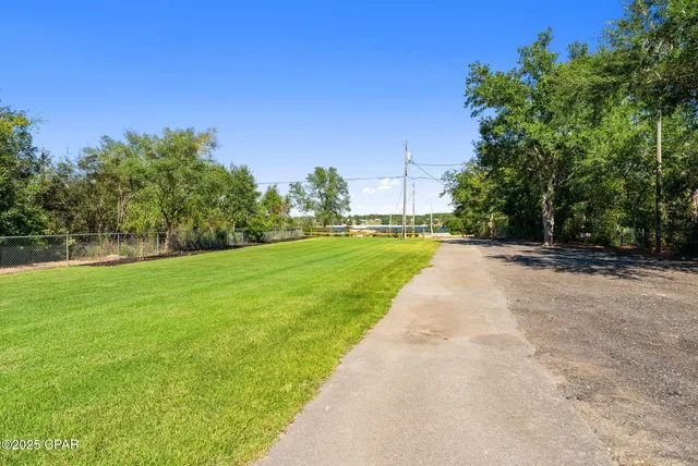 $289,000 | 4318 Crystal Lake Drive, Chipley, FL 32428