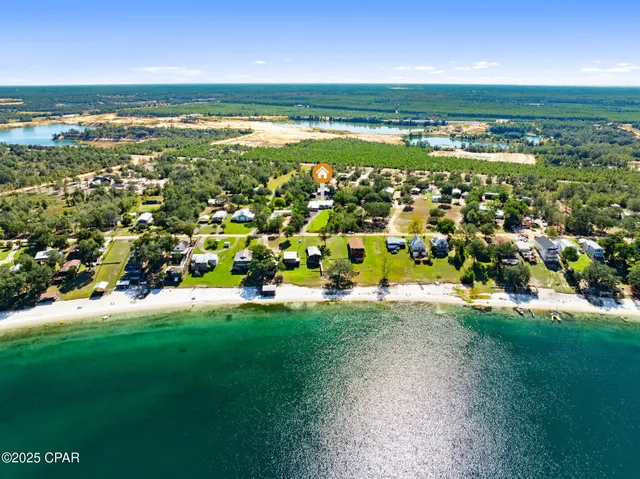 $289,000 | 4318 Crystal Lake Drive, Chipley, FL 32428