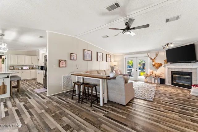 $289,000 | 4318 Crystal Lake Drive, Chipley, FL 32428