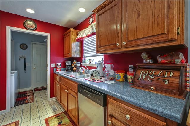 525 Windy Road Mount Juliet, TN 37122 - Photo 8 of 17
