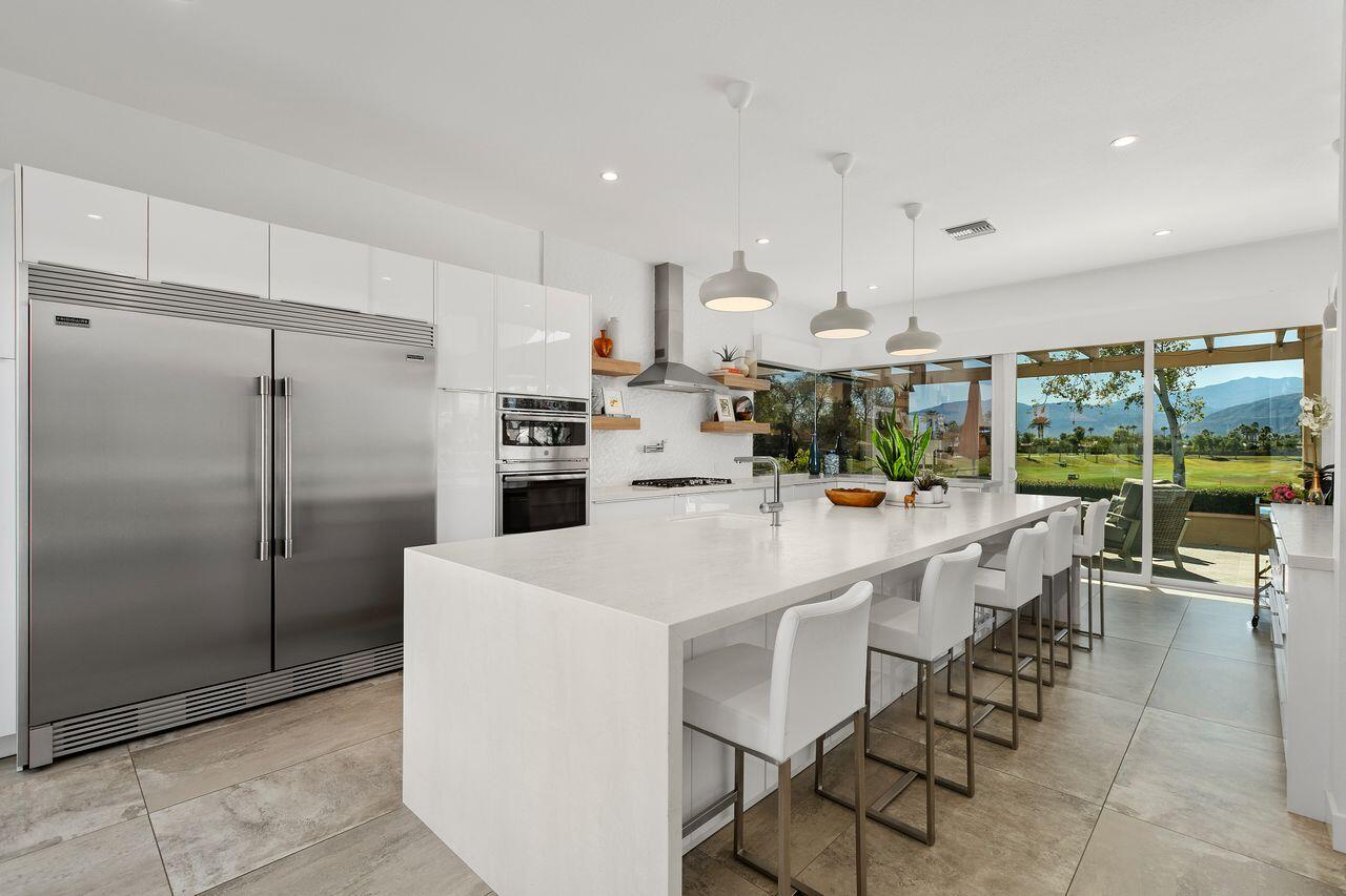 55 Pine Valley Drive Rancho Mirage, CA 92270 - Photo 15 of 46 23_11974821_185362_185362-EI-123