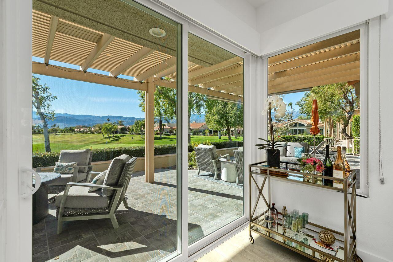 55 Pine Valley Drive Rancho Mirage, CA 92270 - Photo 19 of 46 28_11974826_185362_185362-EI-128