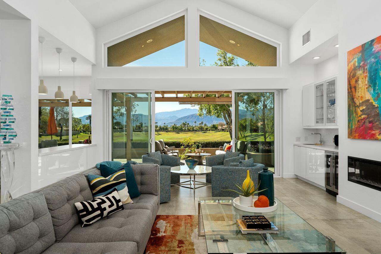 55 Pine Valley Drive Rancho Mirage, CA 92270 - Photo 8 of 46 13_11974811_185362_185362-EI-113