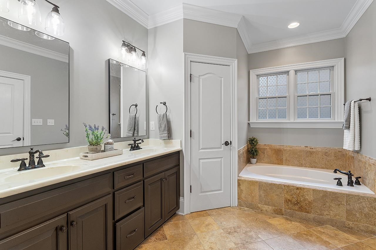8414 Wheatstone Lane Raleigh, NC 27613 - Photo 17 of 44 Photo 18