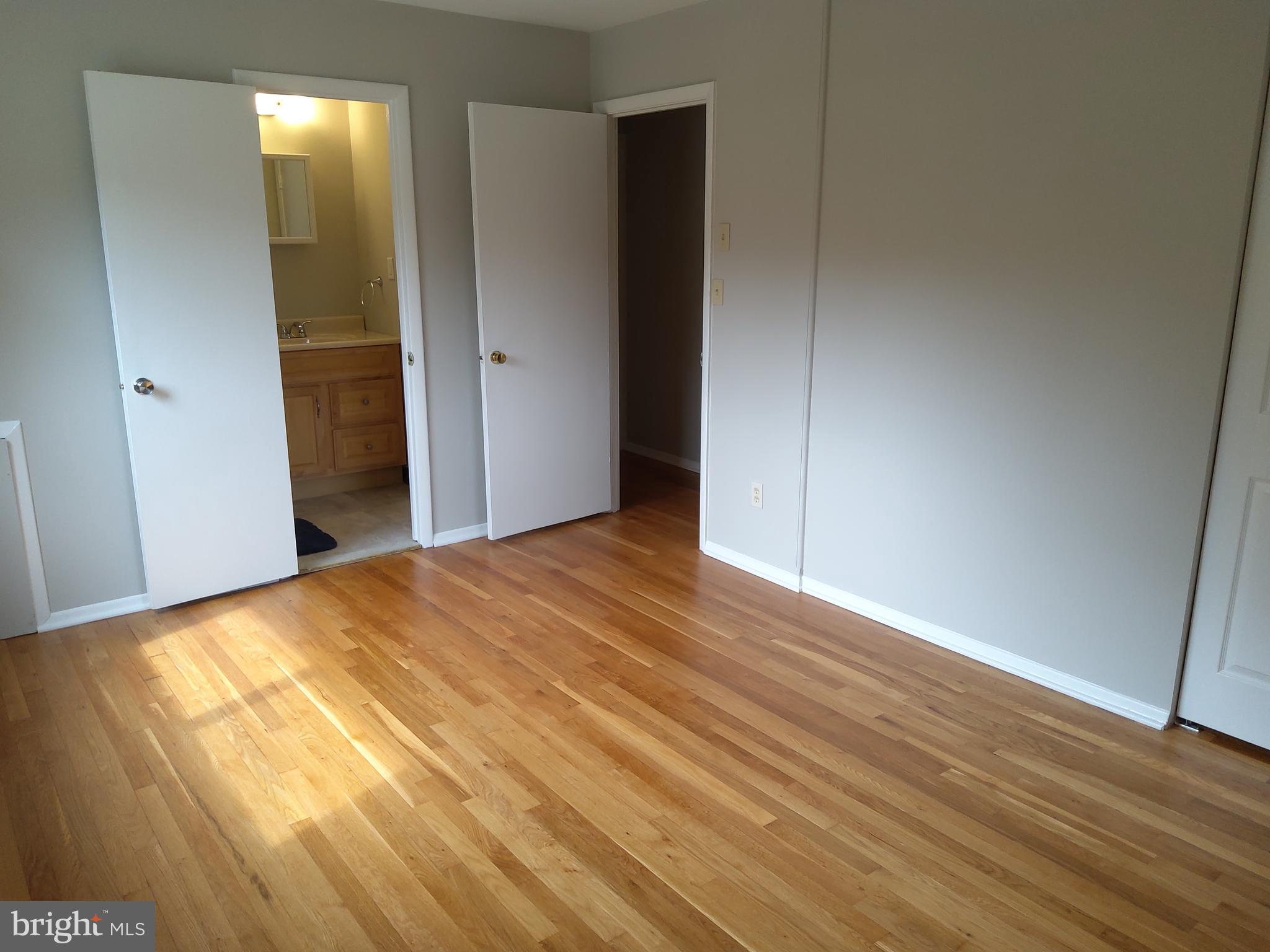 4205 Dahill Road Silver Spring, MD 20906 - Photo 15 of 25 Master Bedroom with Direct Access to Full Bath