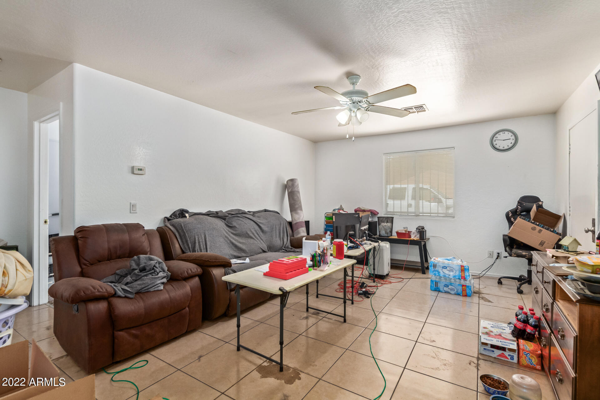 1597 West Mountain View Road Phoenix, AZ 85021 - Photo 6 of 34 08-Mountain View