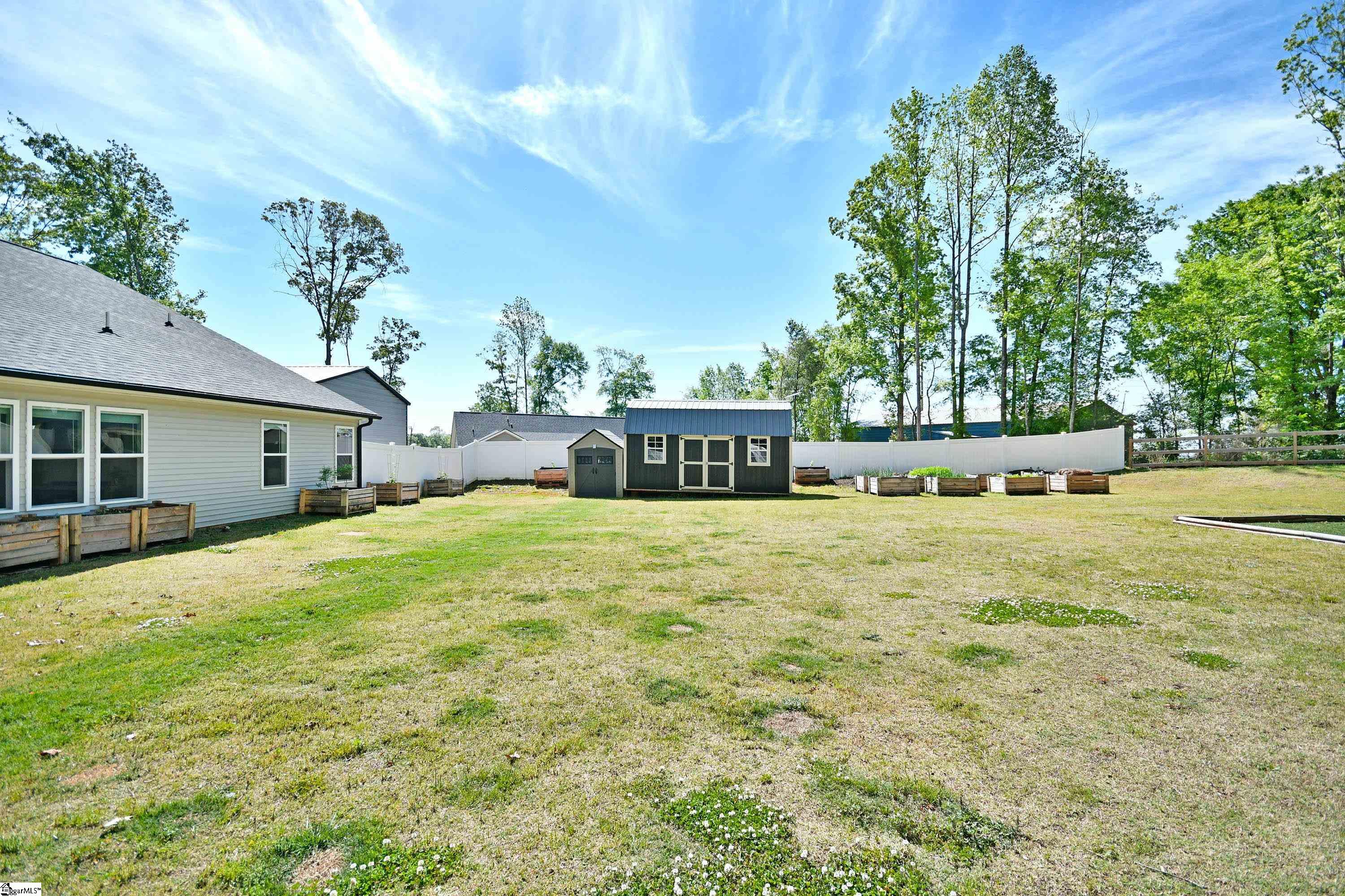 197 Falling Creek Road Spartanburg, SC 29301 - Photo 33 of 37