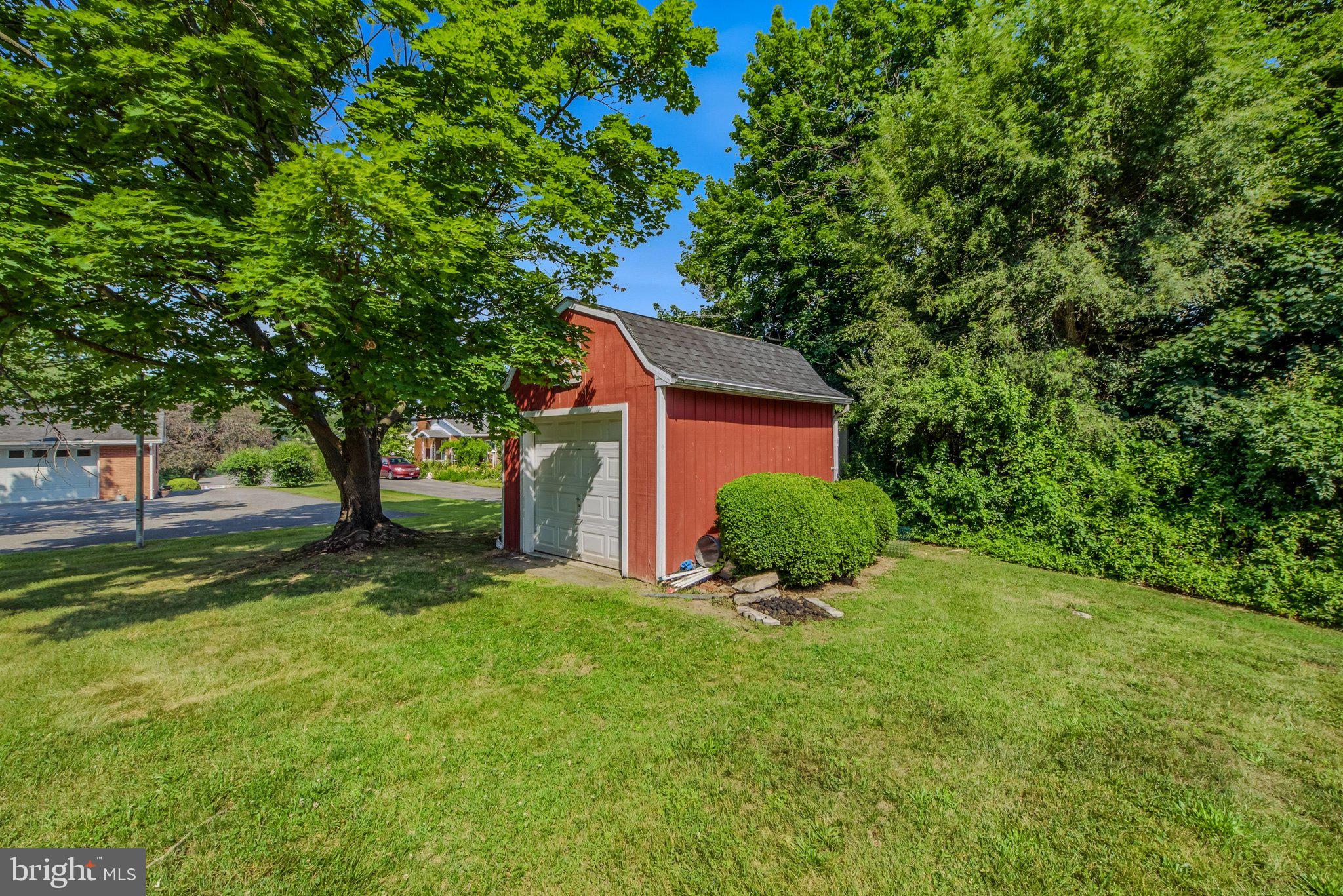 3203 Charles Town Road Kearneysville, WV 25430 - Photo 45 of 45 and garage door, perfect for yard tools and toys