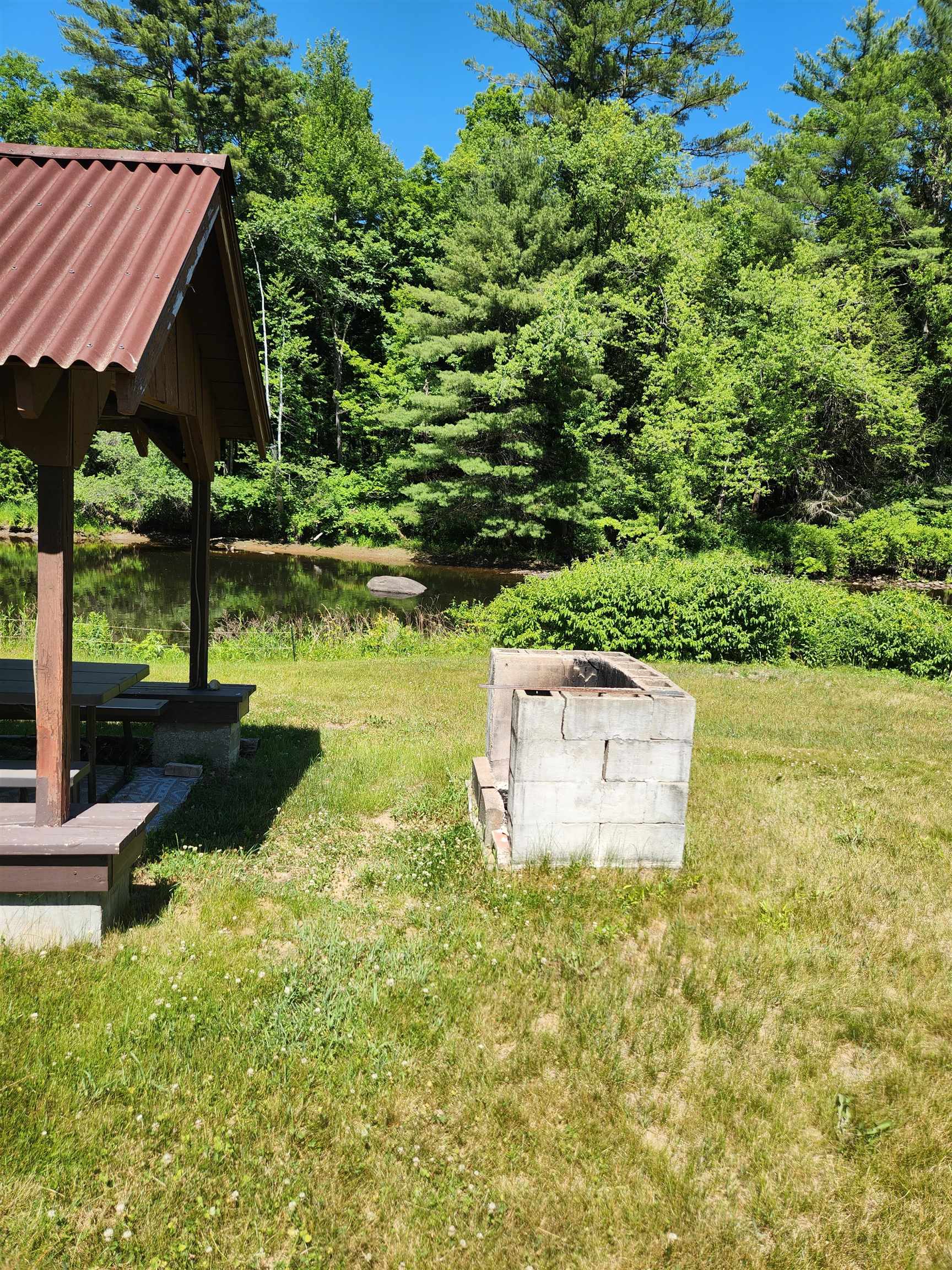 253 Back Ashuelot Road Winchester, NH 03470 - Photo 2 of 30