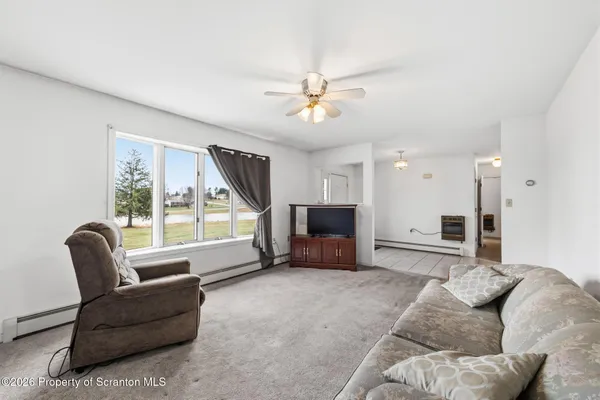 $775,000 | 2409 Red Oak Drive, Clarks Summit, PA 18411