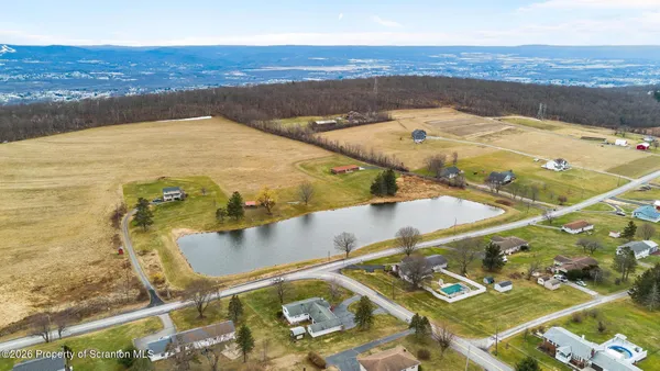 $775,000 | 2409 Red Oak Drive, Clarks Summit, PA 18411