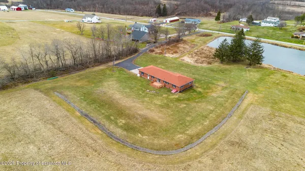 $775,000 | 2409 Red Oak Drive, Clarks Summit, PA 18411