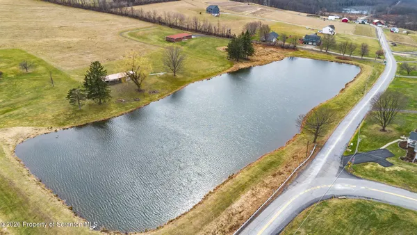 $775,000 | 2409 Red Oak Drive, Clarks Summit, PA 18411