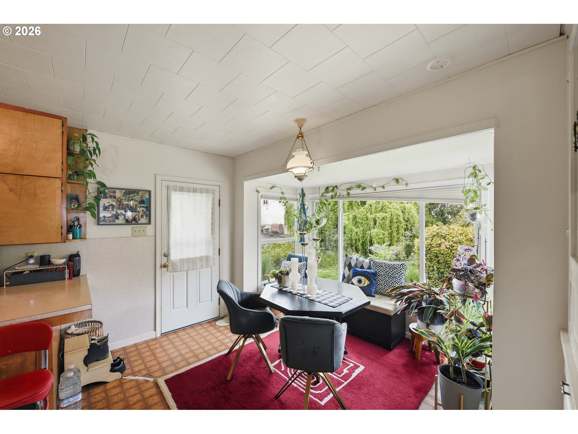 615 Willow Street Myrtle Point, OR 97458 - Photo 8 of 25 Dining Room